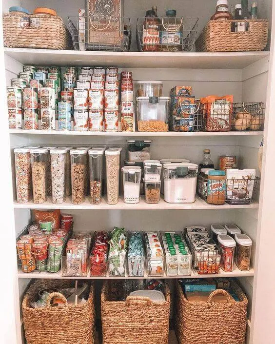 Come organizzare la dispensa, come organizzare la dispensa della cucina, come organizzare la dispensa in cucina, contenitori per organizzare dispensa