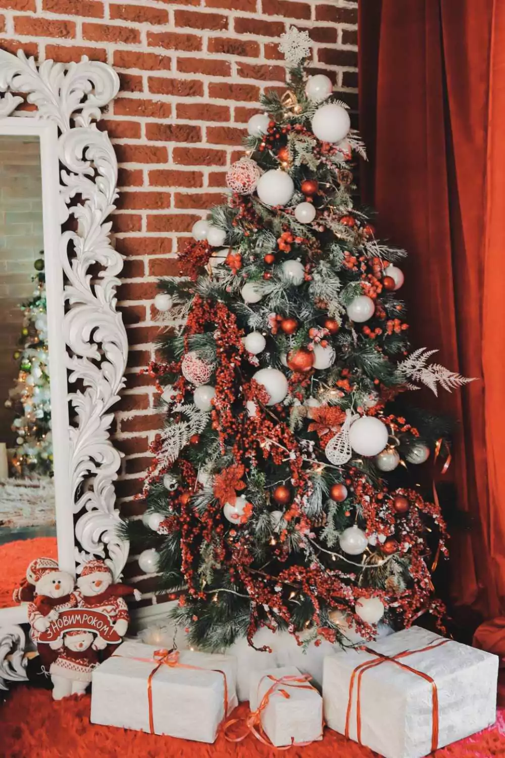 Come addobbare l'albero di Natale, come mettere le luci sull'albero di Natale, albero di Natale