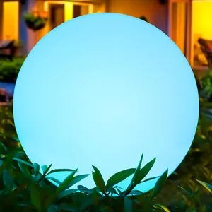 lampada solare a sfera per illuminare e decorare il giardino